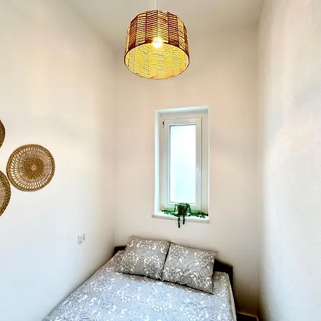 Przy Plaży Z Parkingiem Iv *