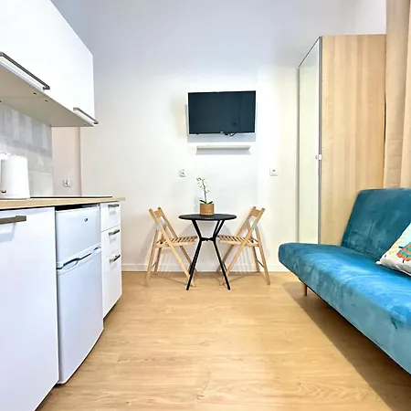 Przy Plaży Z Parkingiem Iv